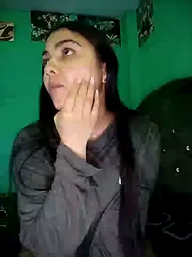 Nahiara velez online show from May 20, 12:29 am