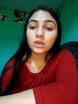 Nahiara velez online show from May 16, 1:52 am