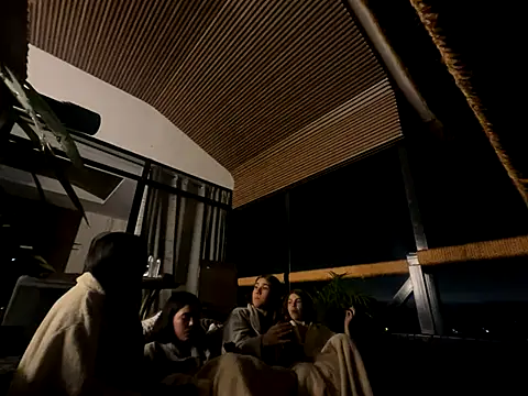 Candy sexyy online show from December 16, 4:18 am