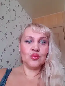 IsabellaBoni online show from February 14, 7:32 am