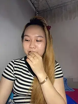 Odette68 online show from June 16, 12:11 am