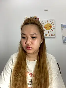 Odette68 online show from February 15, 4:48 am