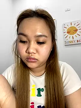 Odette68 online show from December 16, 7:03 am