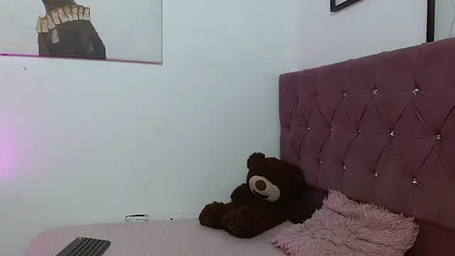Snapshot of alan_karol_mds chatting on October 7, 8:35 pm alan karol mds online show from October 7, 8:35 pm
