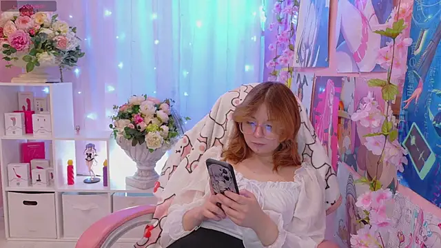 Coconut Mia online show from May 16, 3:11 pm