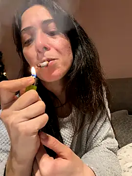 SOFIASWEETSECRETT online show from December 13, 9:43 pm