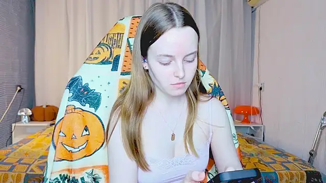 Wild  flowers online show from November 15, 7:26 pm