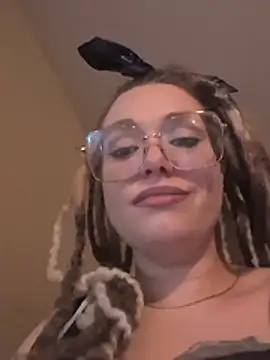 Lalalynn online show from July 28, 4:39 pm