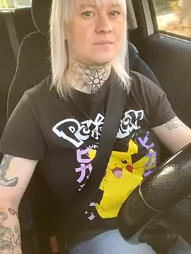 poussichienne online show from September 13, 10:12 am