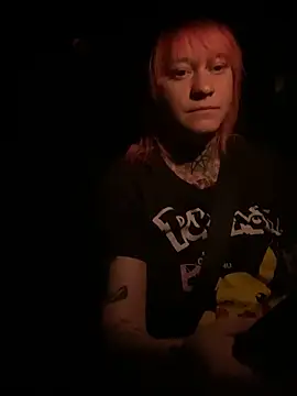 poussichienne online show from June 2, 2:12 am