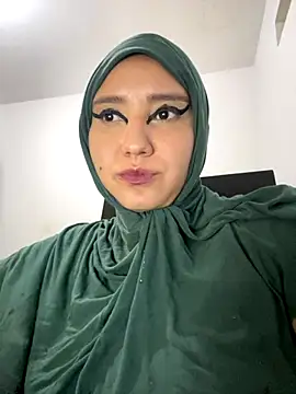 hannahayat online show from October 30, 10:55 pm