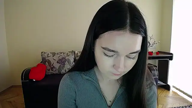 Pretty shy online show from November 11, 9:28 am