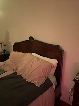 isisxoxx online show from March 17, 9:52 pm