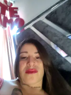 Snapshot of Alona_Evans chatting on October 15, 3:03 pm Alona Evans online show from October 15, 3:03 pm
