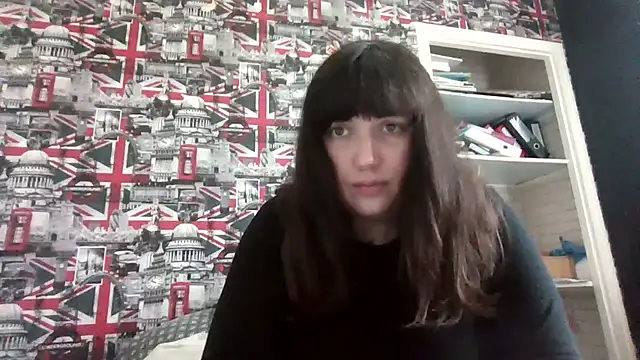 Lynylou online show from September 22, 11:08 am