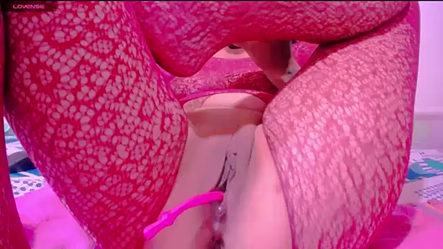 CrazyRousex online show from June 26, 7:48 pm