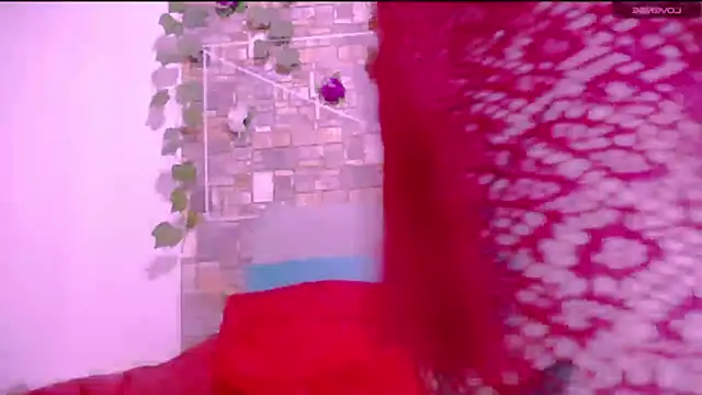 CrazyRousex online show from July 14, 2:22 pm