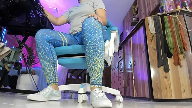 Cristina Vanegas631 online show from February 3, 7:18 pm