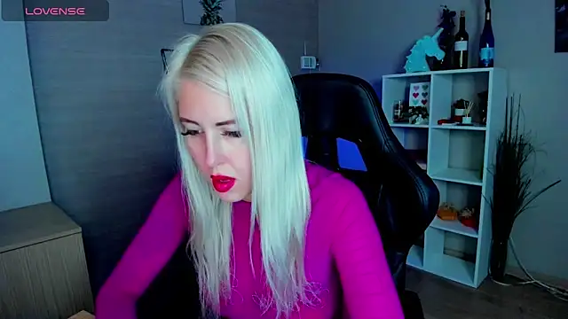 Mermaid N online show from October 2, 2:05 am