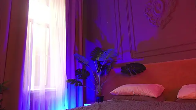 Liv Fay online show from September 19, 3:11 pm