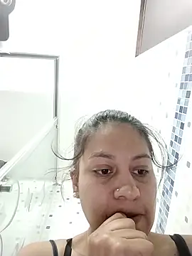 Tiphanydirty3 online show from June 16, 3:35 pm