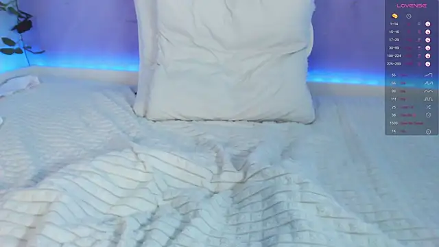 Scarlettsrorm online show from September 27, 5:36 am