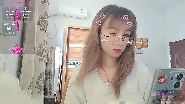 Lili 666 online show from July 5, 7:47 am