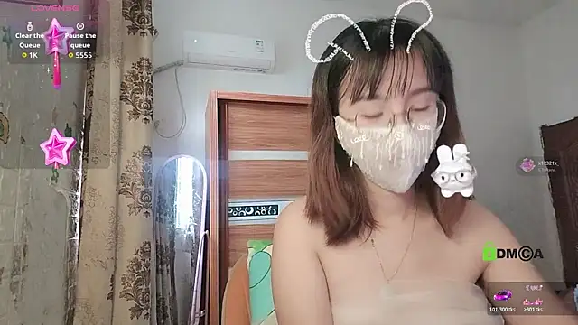 Lili 666 online show from October 31, 7:23 am