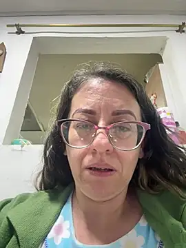 miss hanna07 online show from June 24, 1:15 am