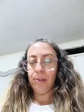 miss hanna07 online show from June 7, 2:29 am