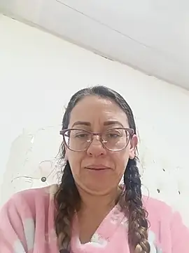 miss hanna07 online show from July 13, 1:45 pm