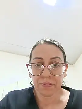 miss hanna07 online show from July 8, 7:49 pm