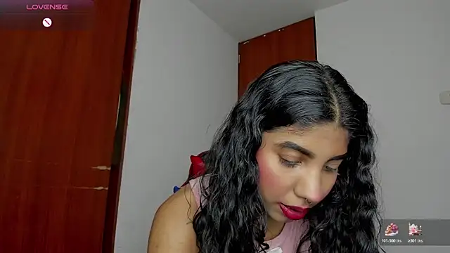 jasmine bunny  online show from May 11, 7:22 pm