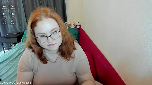 GeorginiaGrimes online show from July 28, 11:17 am