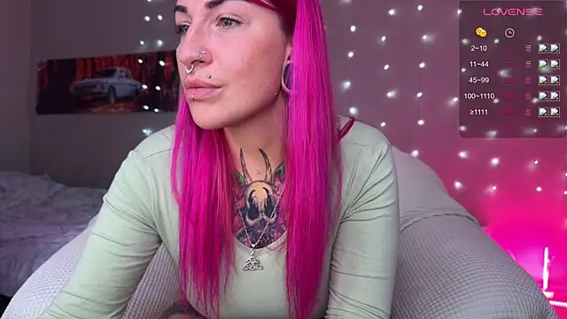 Tanya Acid online show from July 14, 9:14 am