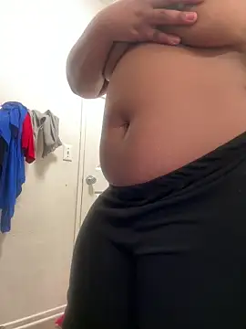 Prettynthick12 online show from June 9, 3:17 am