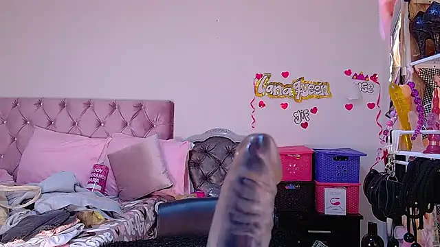 lanaqueen699 online show from July 16, 12:43 pm