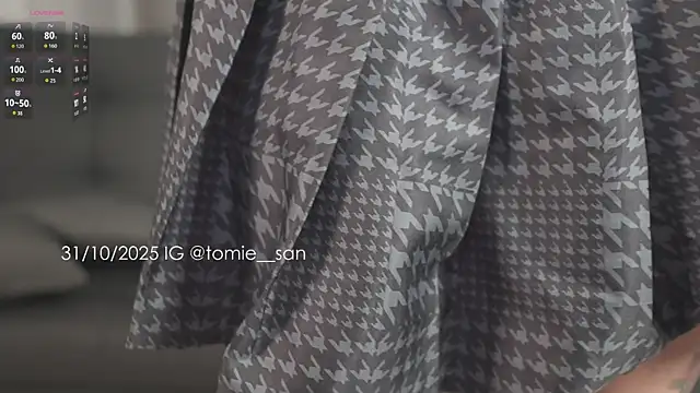 tomie san online show from October 31, 6:12 pm