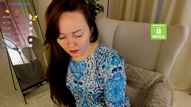 VanessaSmuth online show from October 18, 1:52 am