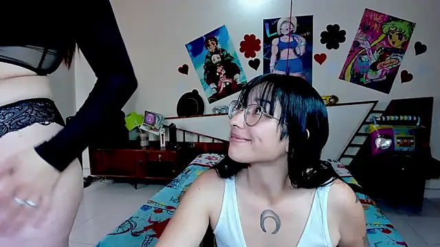 Snapshot of jeyloveebony chatting on September 12, 2:35 pm jeyloveebony online show from September 12, 2:35 pm