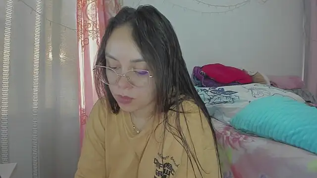 HARLEYNAPIER online show from July 5, 10:48 pm