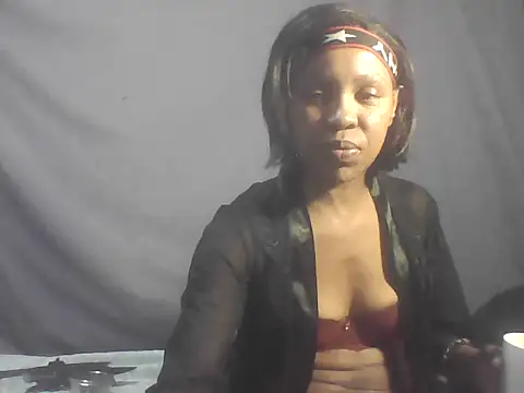 Sexyzee4play online show from August 7, 6:26 pm
