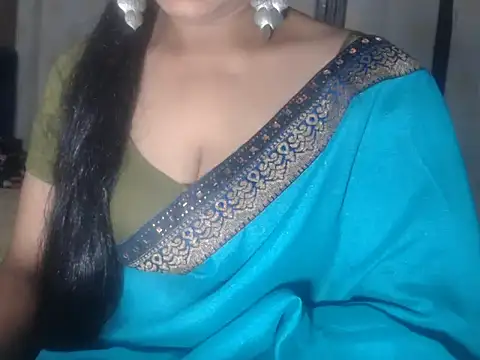 Snapshot of LustyShreya chatting on October 12, 5:37 pm LustyShreya online show from October 12, 5:37 pm