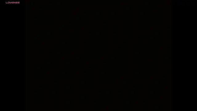 yulissa18 online show from April 2, 1:36 am