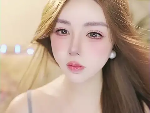 Qiaoqiao  online show from June 24, 4:06 pm