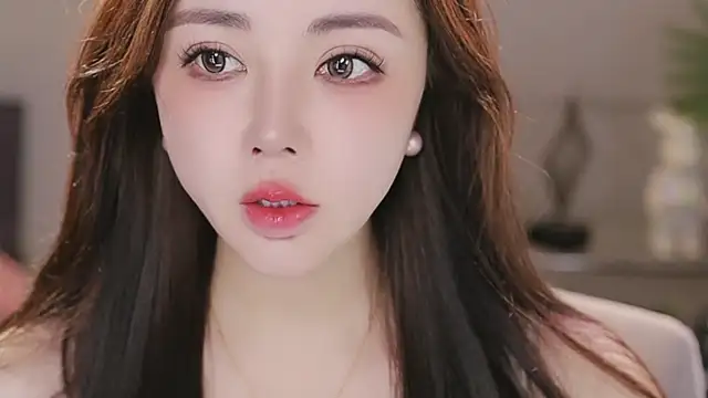 Qiaoqiao  online show from February 11, 12:47 am