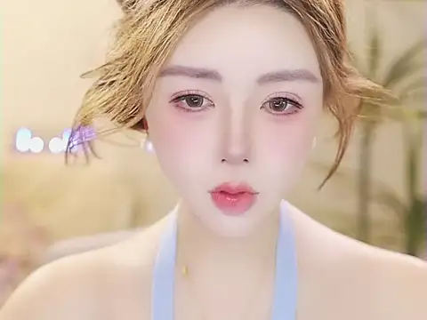 Qiaoqiao  online show from June 26, 4:08 pm