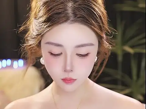 Qiaoqiao  online show from July 22, 4:52 pm