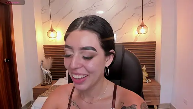 zoee jackson online show from July 29, 6:41 pm