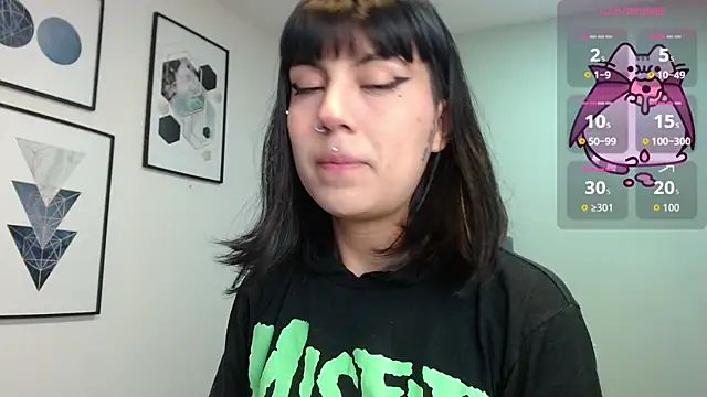 amy adams1 online show from November 26, 4:46 am